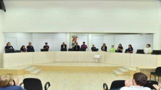 Vereadores Mirins de Jupiá eleitos para 6ª legislatura tomam posse Vereadores Mirins de Jupiá eleitos para 6ª legislatura tomam posse