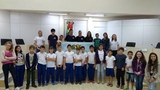 Câmara mirim realiza 1ª sessão ordinária Câmara mirim realiza 1ª sessão ordinária